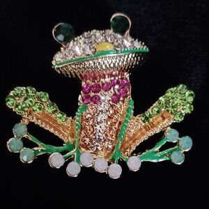 Rhinestone Frog Brooch